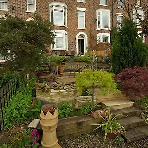  Homestay Captains United Kingdom